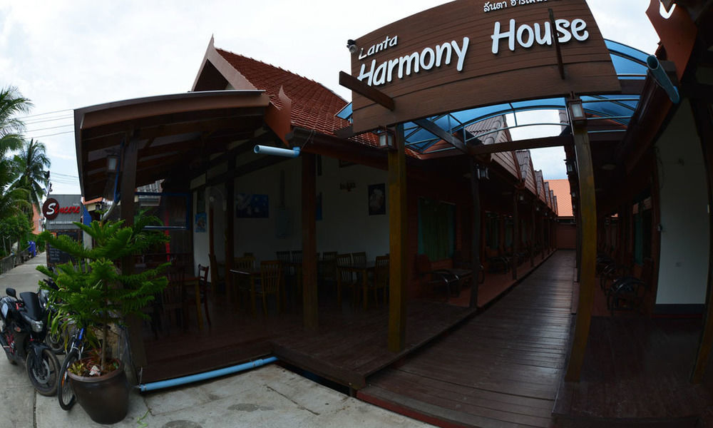 Lanta Harmony Guesthouse 코란타 외부 사진